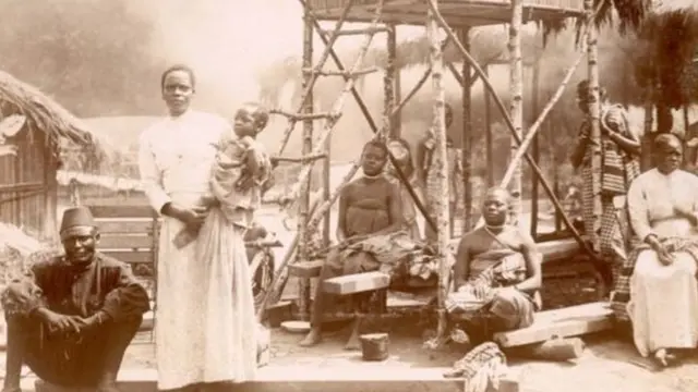 কঙ্গো থেকে মানুষ নিয়ে এসে ব্রাসলসের একটি চিড়িয়াখানায় প্রদর্শনী করা হতো