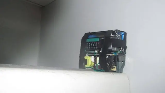 имитация взрывчатки