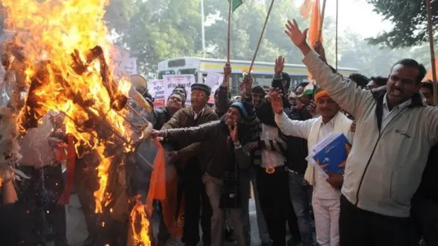 போராட்டம்