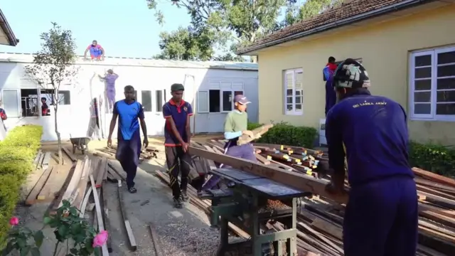 இலங்கை மருத்துவமனை கட்டுமானம்