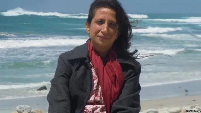 કાજલ ઓઝા વૈદ્યની તસવીર