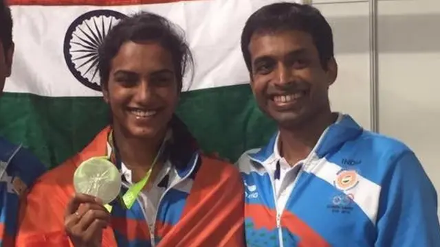 पी.व्ही.सिंधू, पी. गोपीचंद