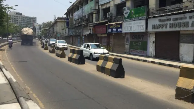 காவிரிக்காக ஒன்று திரண்ட எதிர்க்கட்சிகள் - குண்டுகட்டாக அப்புறப்படுத்தப்பட்ட ஸ்டாலின்