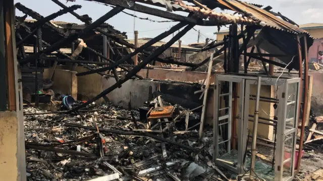 Ajoku ọja Binukonu ni ojota