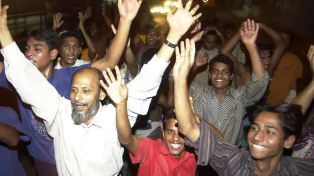 ফুটবলের উচ্ছ্বাস চলে গিয়েছে ক্রিকেটে