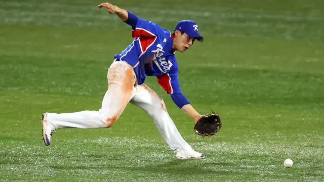 జింగ్ ఒలింపిక్స్‌లో బేస్ బాల్‌ను కూడా చేర్చారు