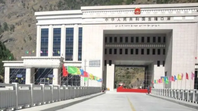 नेपाल चीन नाका