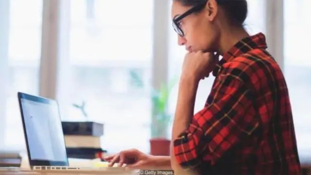 Sự mời mọc thông qua thư rác, email rác và cuộc gọi robot chỉ là vô cùng khó chịu.