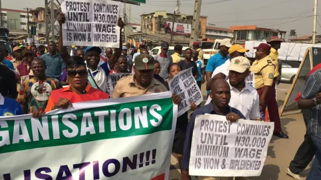 Lagos NLC members protest