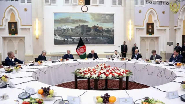 دیدار اعضای شورای امنیت با اشرف غنی و عبدالله عبدالله در کابل