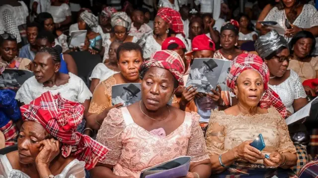 "O B Lulu Briggs burial"