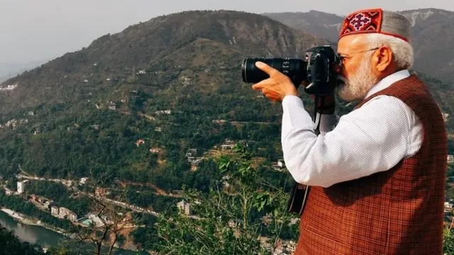 नरेंद्र मोदी