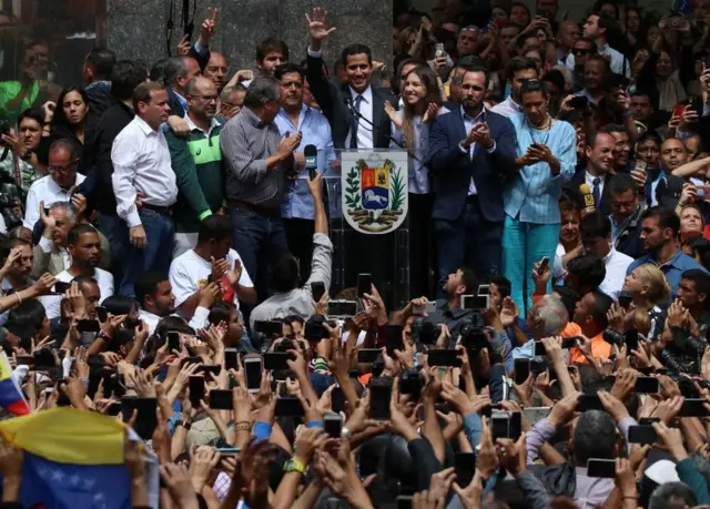 Guaidó.
