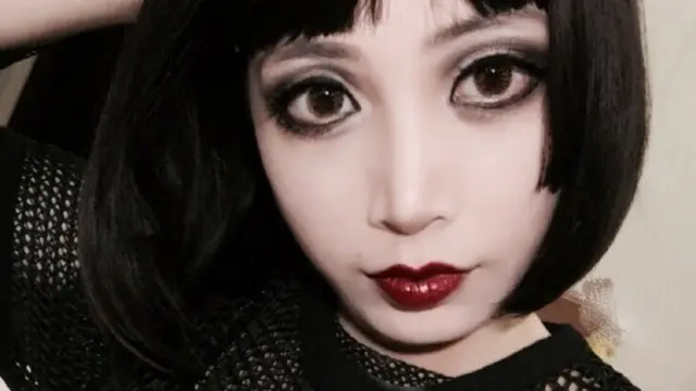 One Weibo user says she will wear what she likes