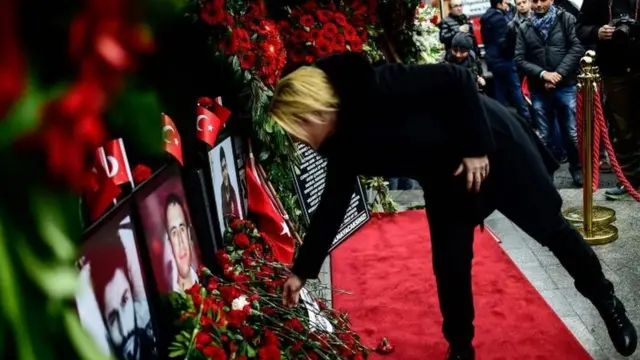 الذكرى السنوية الأولى لهجوم نادي رينا