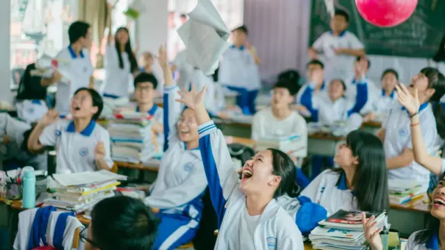 পরীক্ষায় ভালো গ্রেড পাওয়াটাই চীনের শিক্ষা ব্যবস্থায় বেশি গুরুত্ব পায়।