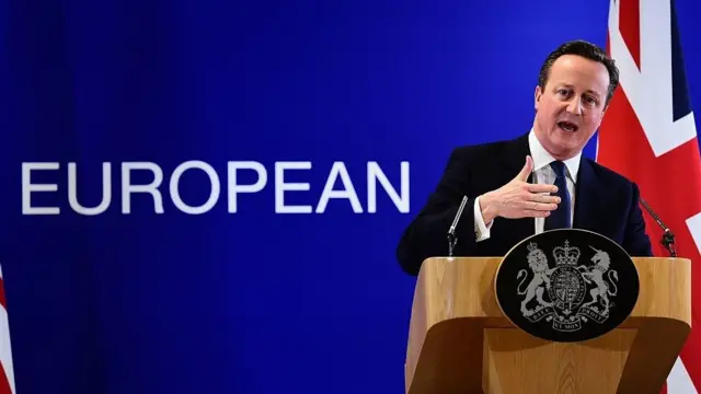 डेव्हिड कॅमरून