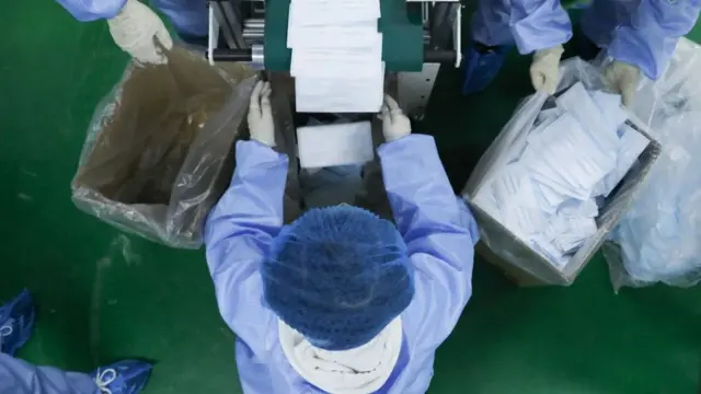 中国一家口罩工厂