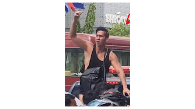 Will Nguyễn hôm 10/6/2018 trong lúc tìm cách mở đường cho người biểu tình, trước khi bị bắt