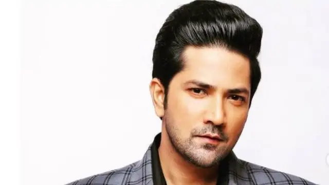 अनिकेत विश्वासराव