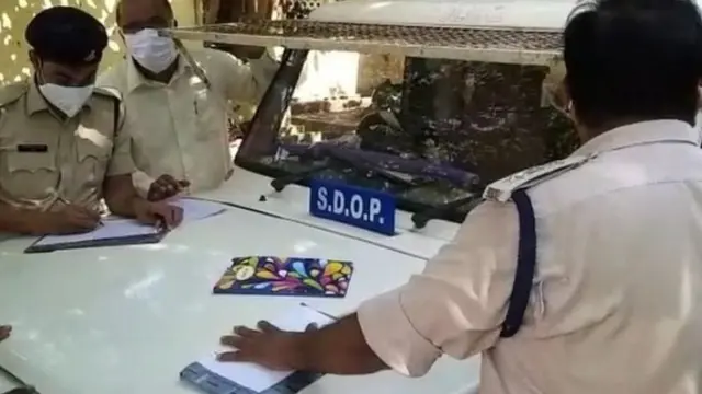 انڈیا میں مبینہ گینگ ریپ