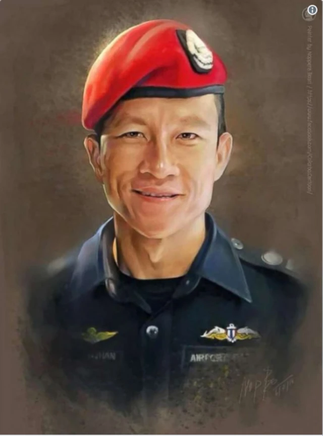 উদ্ধার অভিযানে অংশ নিতে প্রাণ হারান প্রাক্তন থাই নৌবাহিনীর ডুবুরি।