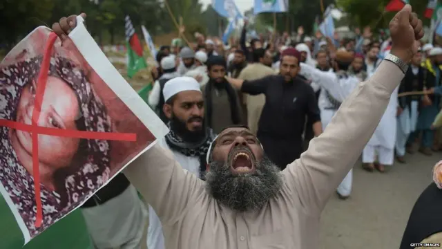 ਹਿੰਸਕ ਮੁਜ਼ਾਹਰੇ