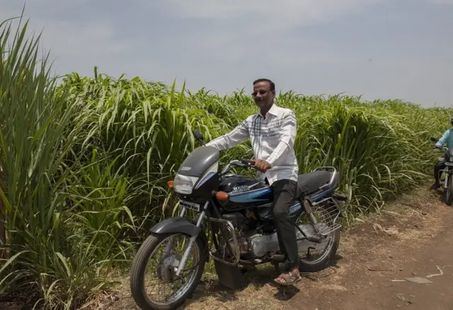 ખેડૂત સંજય અન્ના કોલે