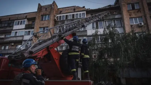 Покровськ: сім загиблих, понад 80 поранених - BBC News Україна
