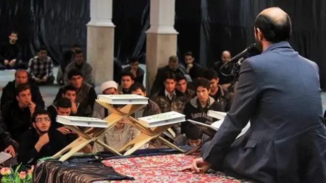 سعيد طوسي يعد أحد ابرز المقرئين للقرآن في إيران