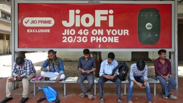 પ્રતીકાત્મક તસવીર