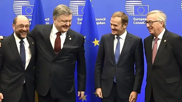Петро Порошенко із керівниками Європарламенту та Європейської Ради на саміті Україна ЄС, листопад, 2016 року