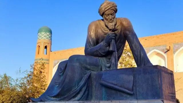 Mwanahesabati wa Persia Muhammad Ibn Musa al- khwarizmi nchini Uzbekistan