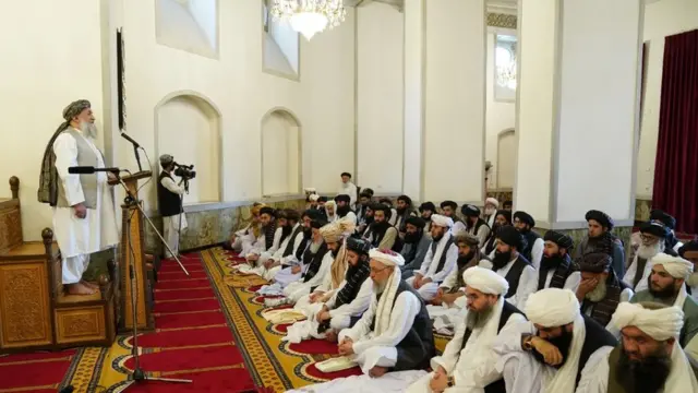 مقامهای طالبان در داخل مسجد ارگ ریاست جمهوری