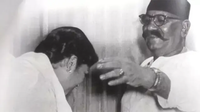 لتا منگیشکر