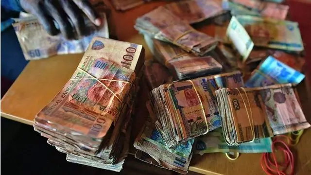 Gambia currency money