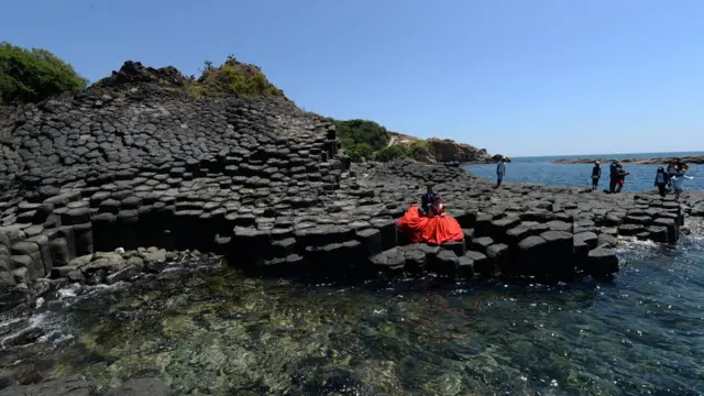 Ghềnh Đá Đĩa ở Phú Yên