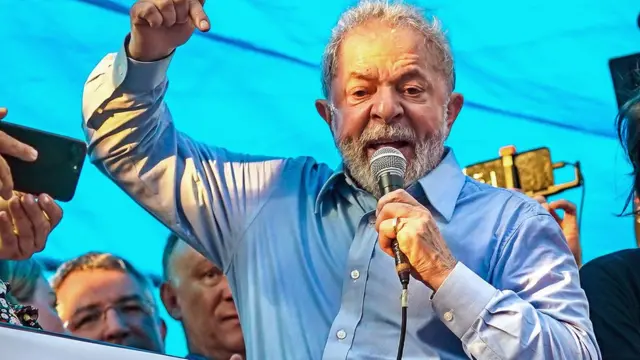 Lula discursaganhar bonus sem depositoPorto Alegre na vésperaganhar bonus sem depositoseu julgamento no TRF-4