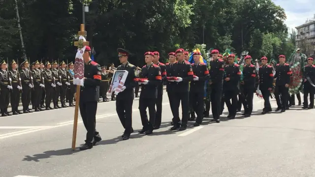 прощання з шаповалом