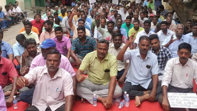 போராட்டம்