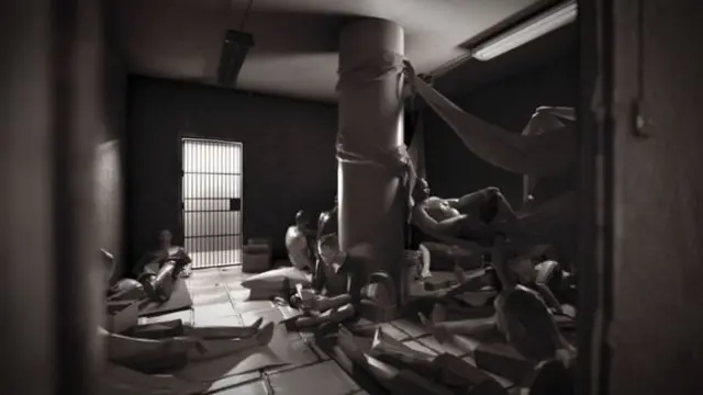 රැඳවියන් සිර මැදිරිවලට නම් යොදා තිබුණා - නරක ම තැන වුණේ "ගුවන්තනාමෝ"