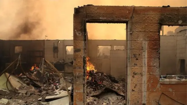 حرائق كاليفورنيا بالصور