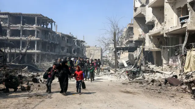 Doğu Guta'dan ayrılan siviller