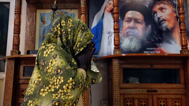 Sudan: abakirisu benshi bo muri Sudani, bahungiye muri Egypt.