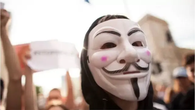 হ্যাকার মুক্তিপণ দাবি করেছে বলে জানা গেছে।