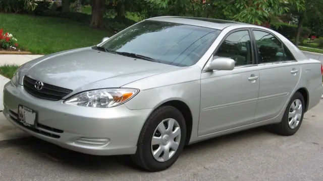 Toyota Camry 2004