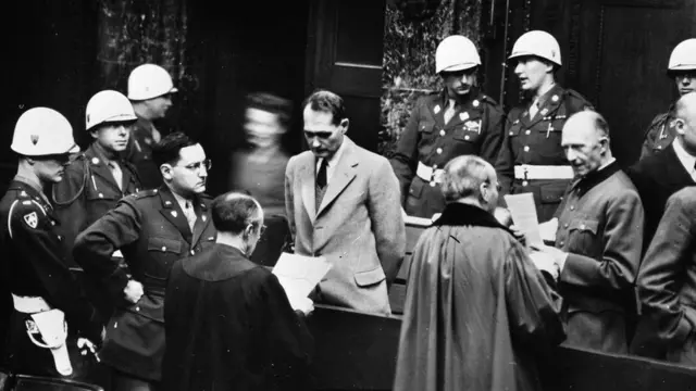 كيف تكشف السلطات من "يتمارض" للهروب من العقاب؟