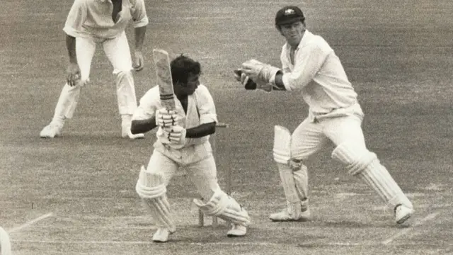 સુનીલ ગાવસ્કરની ટેસ્ટ કારકિર્દીના દસ હજાર રન મોટેરા સ્ટેડિયમમાં પૂરા થયા હતા