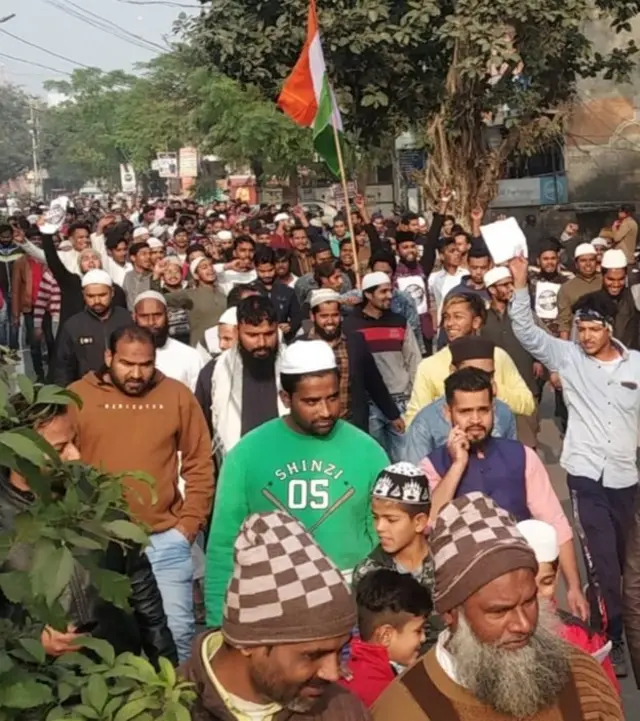 బిజనౌర్‌లో బుల్లెట్ తగిలి ఇద్దరు యువకుల మృతి