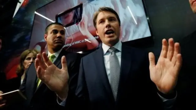 助理副國務卿斯特雷耶（Robert Strayer）